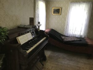 Victorian Parlor - piano